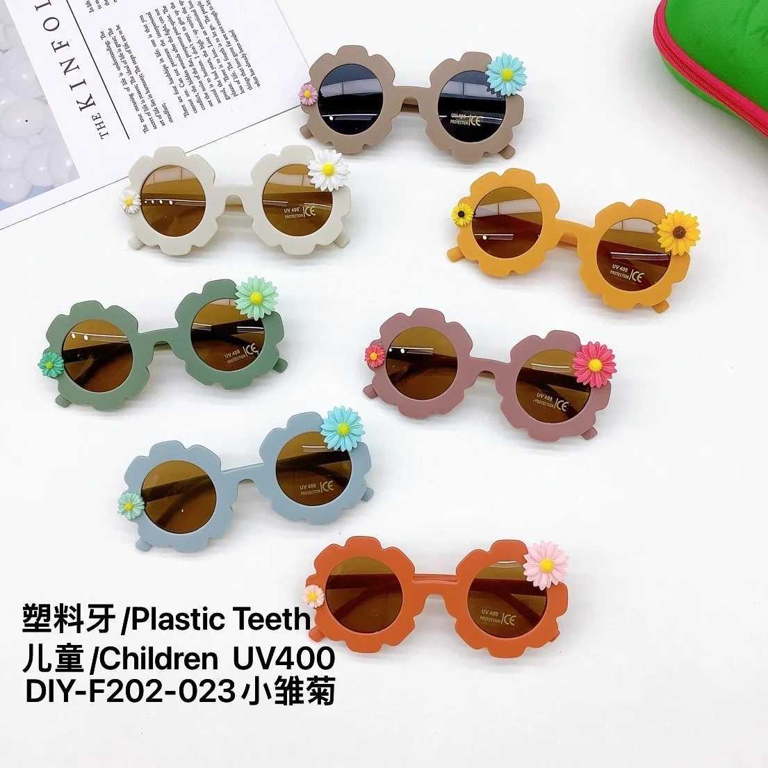Sunglasses Fashionable childrens sunglasses personalized small daisies cute flowers frosted baby sunglasses sun protection and UV