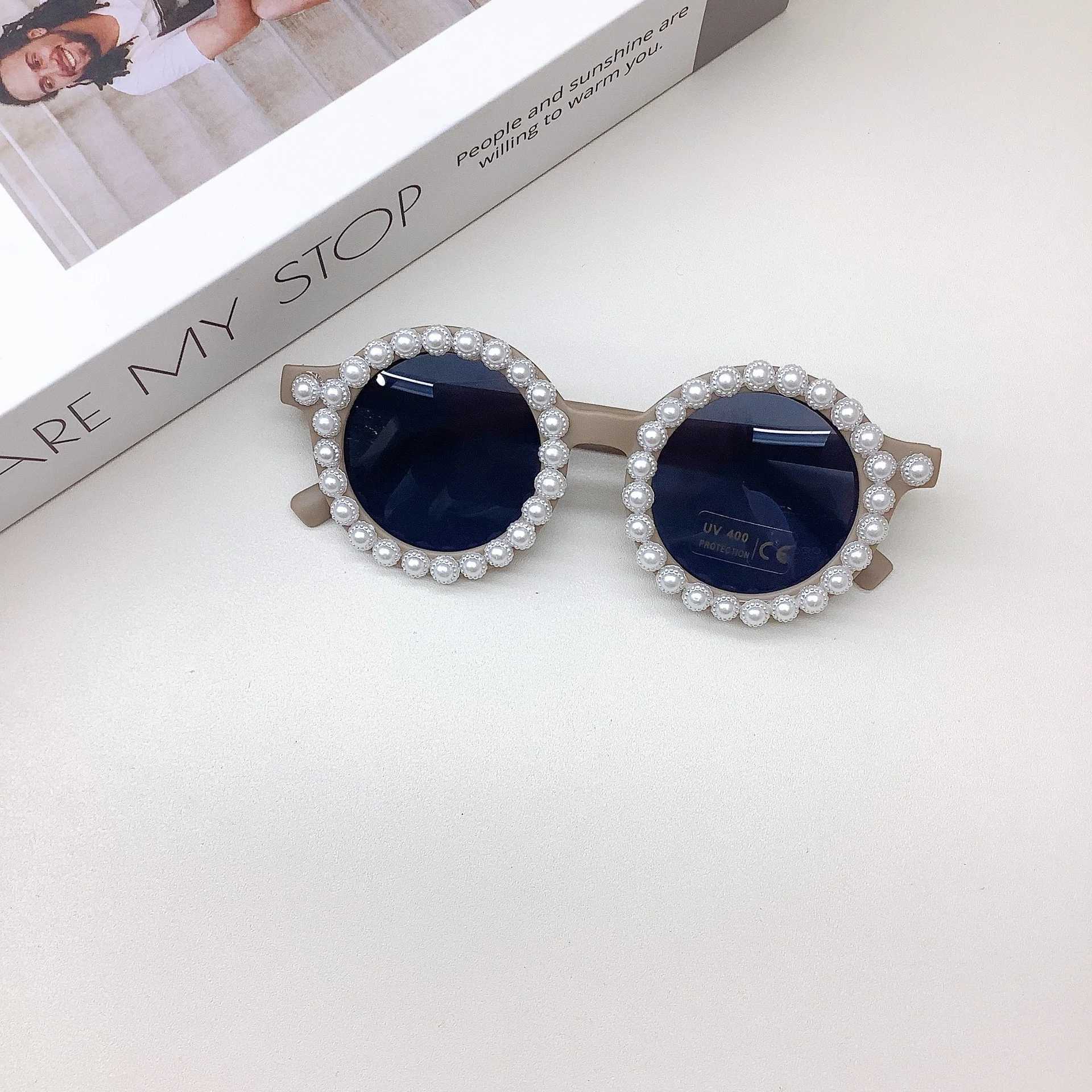 Sunglasses Fashionable and Cute New Childrens Sunglasses Sticky Flower Sun Shade for Boys and Girls Sunglasses Sun Protection and UV