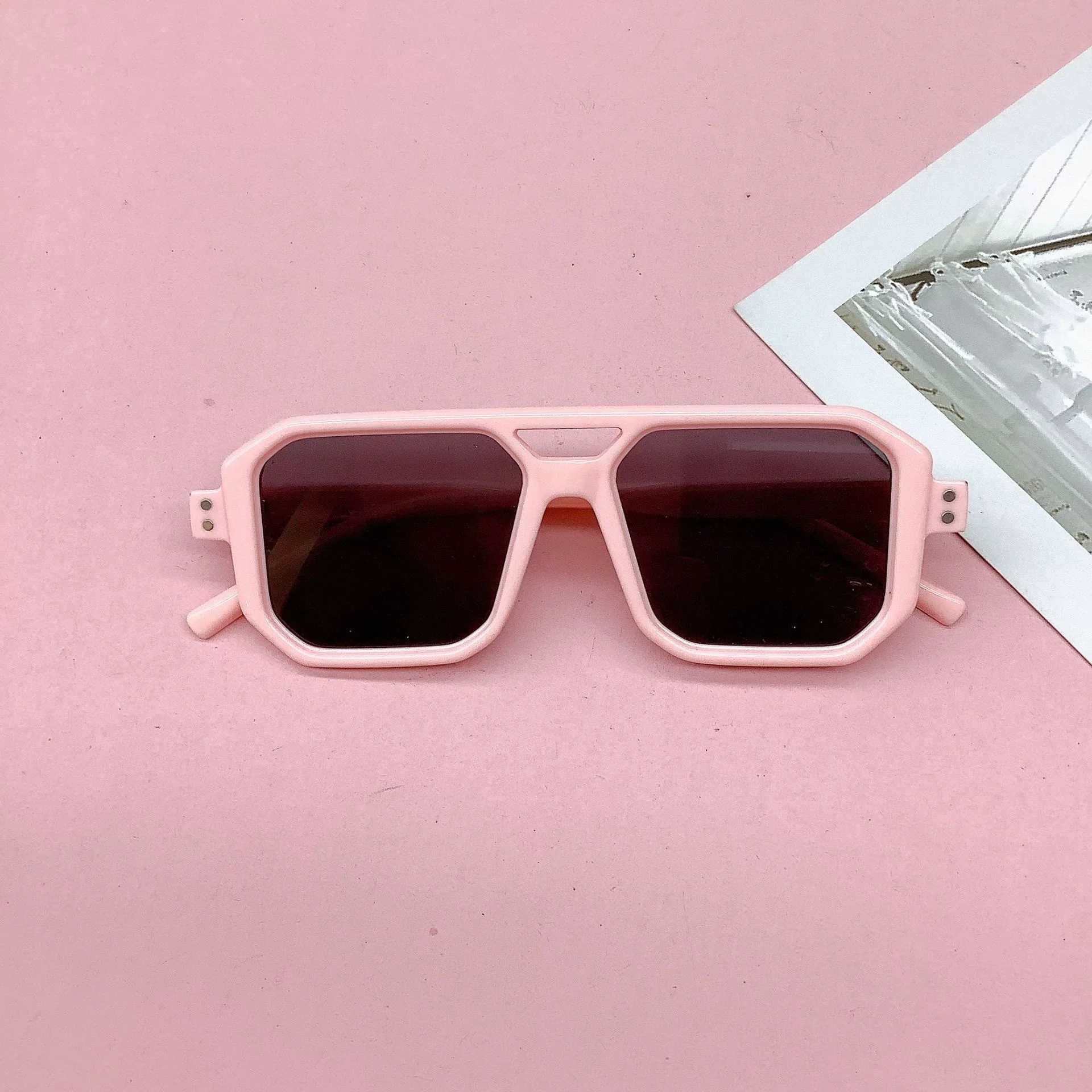 Sunglasses Fashion double-beam childrens sunglasses version sunscreen sun-shading concave baby sunglasses UV protection