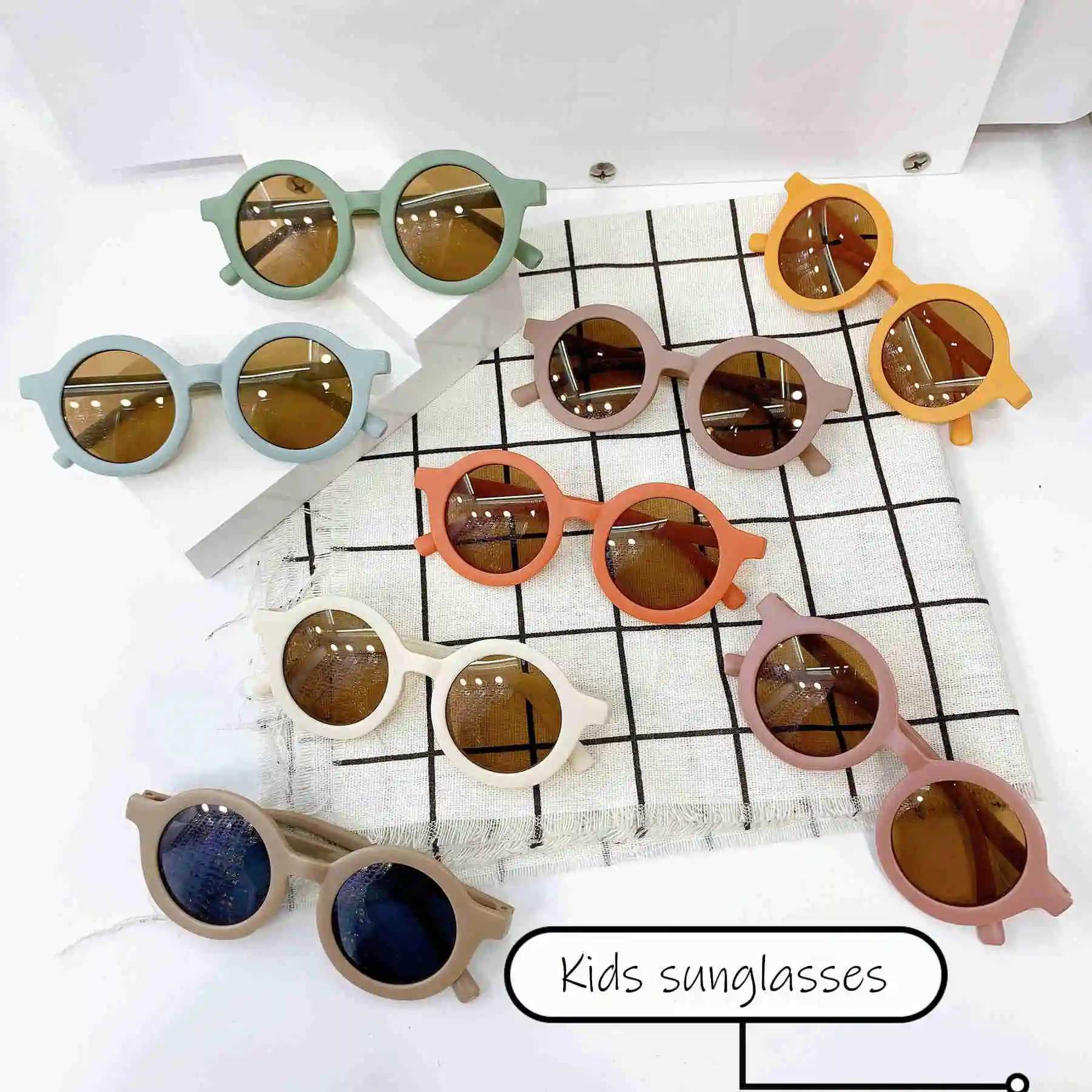 Sunglasses Cartoon Bear kids Sunglasses parent child frosted glasses new 1-8 year old baby decorative Sunglasses trendy kids Sunglasses