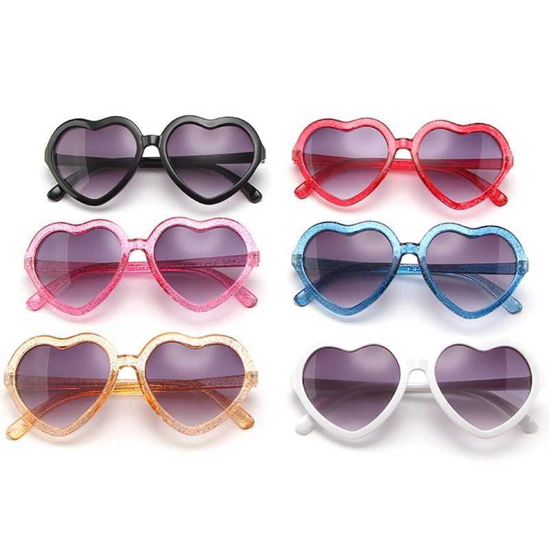 Sunglasses Baby Girls Cute Acrylic Heart Shape UV400 Sunglasses Children Outdoor Sun Protection Sunglasses Boys Kids Eye Protection Glasses