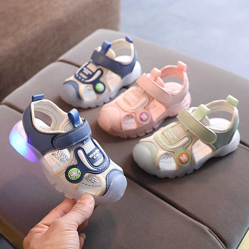 Children Sports Sandals 2024 Spring/Summer New Hollow Net Bread Head Beach Shoes for Boys and Girls Soft Sole Casual Sandals