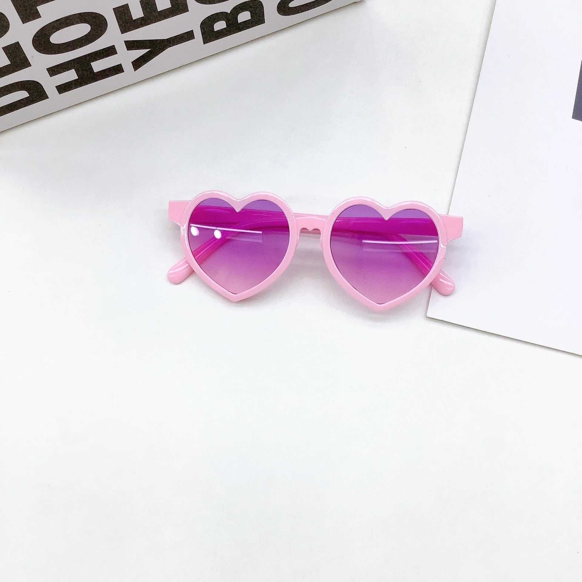 Sunglasses New Fashion Childrens Sunglasses Versatile Candy Color Boys and Girls Sunglasses Love UV Protection Baby Glasses