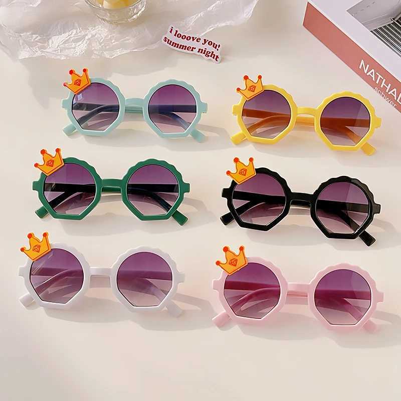 Sunglasses Kids Baby Irregular Polygon Crown UV400 Sunglasses Girls Children Outdoor Sun Protection Sunglasses Boys Eye Protection Glasses