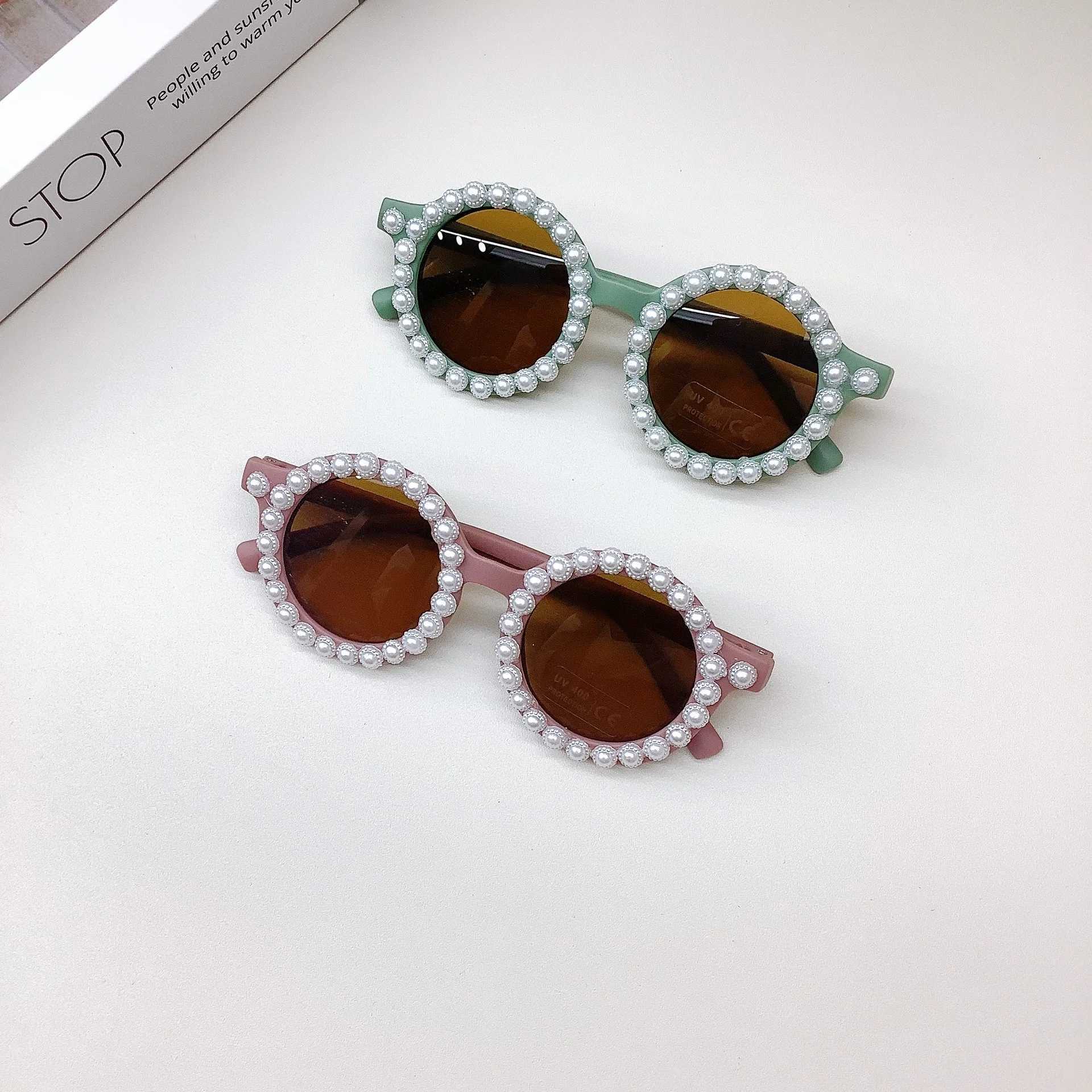 Sunglasses Fashionable and Cute New Childrens Sunglasses Sticky Flower Sun Shade for Boys and Girls Sunglasses Sun Protection and UV