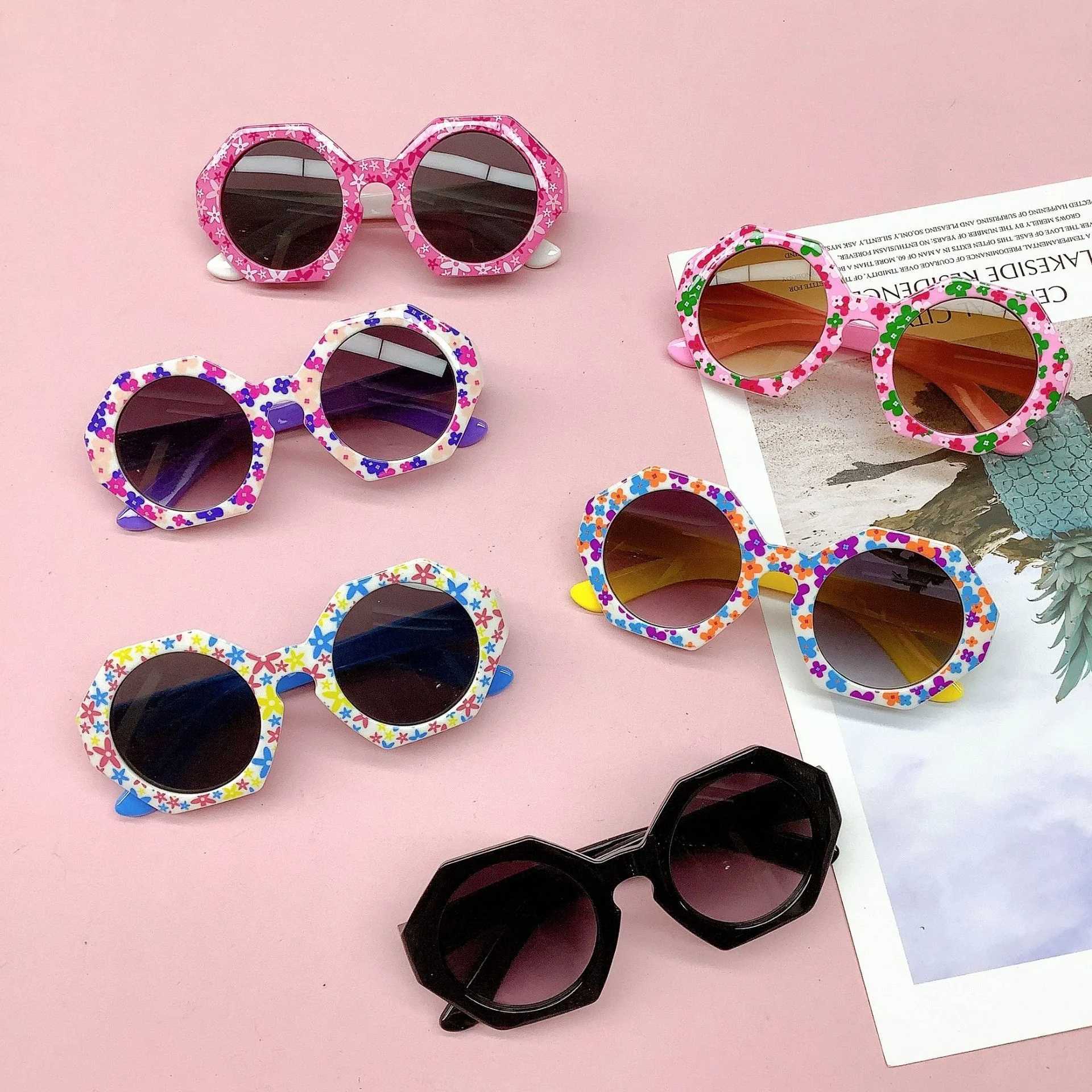 Sunglasses New childrens sunglasses Fashion wrapped flower UV protection trend Boys and girls Childrens sunglasses Sunvisor