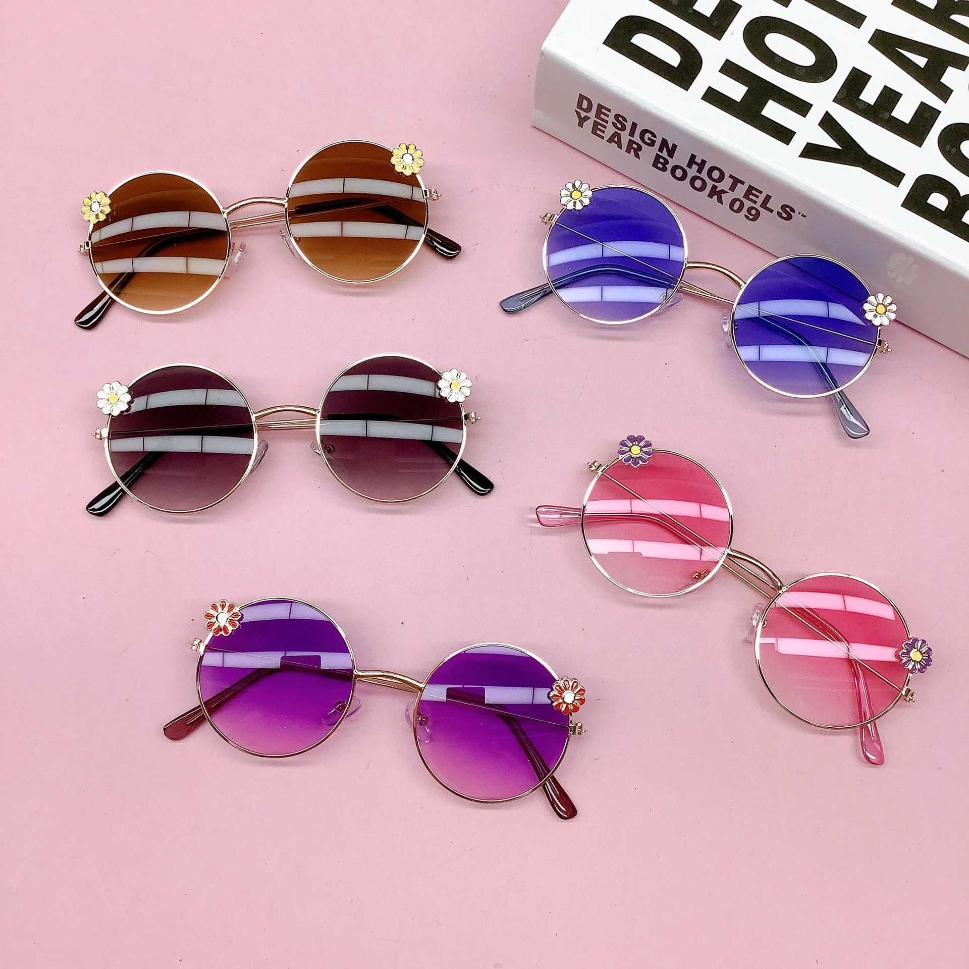 Sunglasses New childrens sunglasses round frame flower baby travel sun-shading concave shape wear photo sunglasses fashion