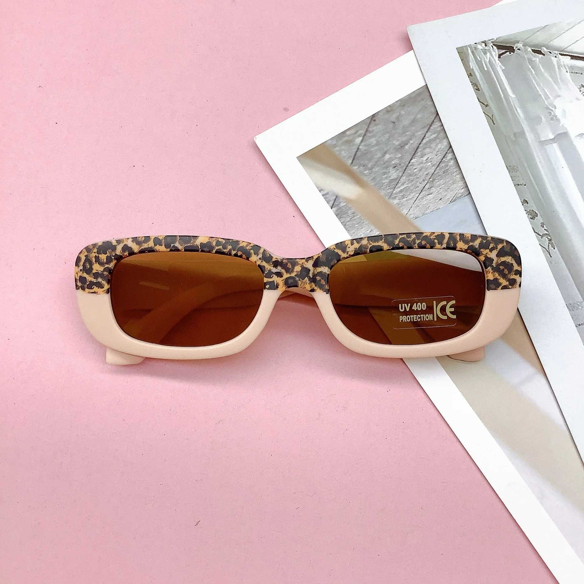 Sunglasses Fashionable contrast color childrens sunglasses version Fashionable UV-proof baby glasses concave sun visor