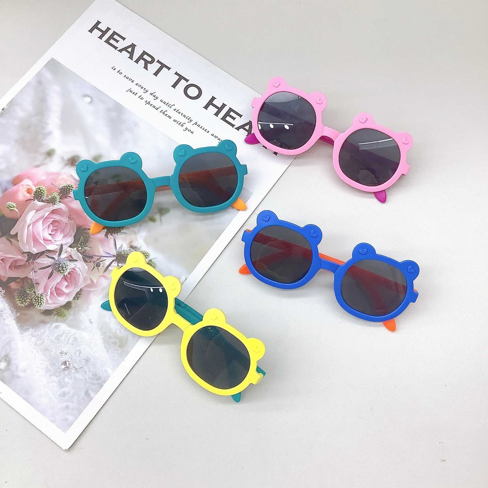 Sunglasses Fashionable Sun UV Protection Foldable And Cute Girls SunglaSSeS Childrens ConCave Shaped Glasses