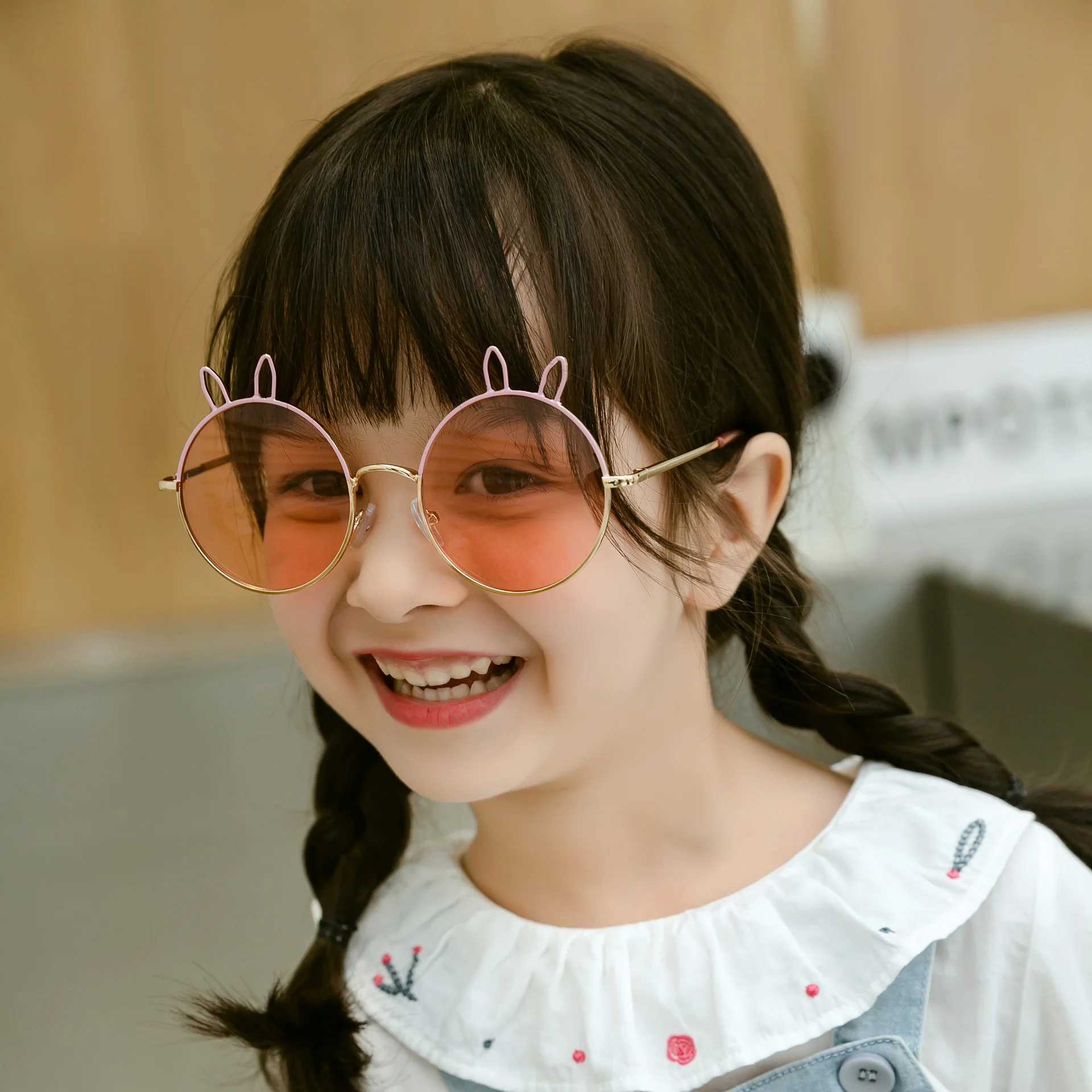 Sunglasses spring fashion childrens Sunglasses 2021 lovely personality decoration trend glasses UV400 anti ultraviolet Sunglasses