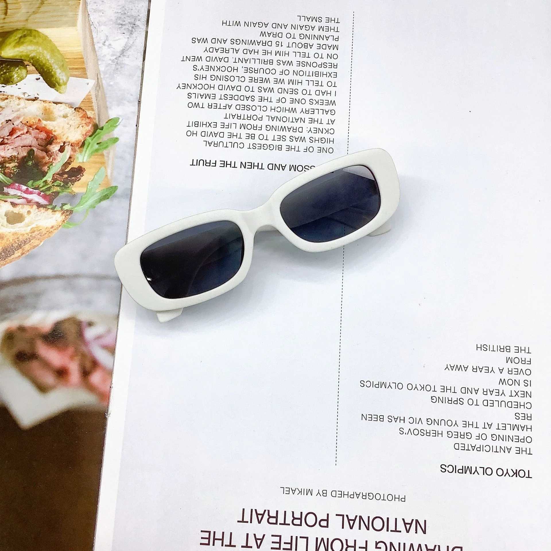 Sunglasses New fashion small square childrens sunglasses sunscreen and UV resistant sunglasses sunken glasses