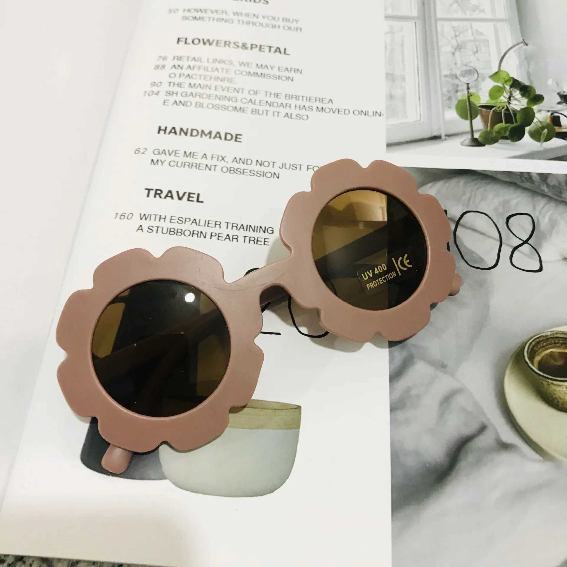 Sunglasses 2023 New Cute Childrens Frosted Glasses Color Series 1-8 Year Old Baby Sunglasses Childrens Sunglasses G0P1
