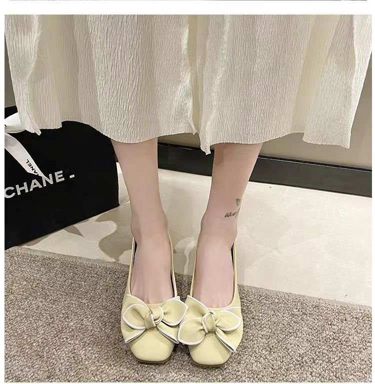 Luxury designer shoes in black and white Butterfly knot square toe bean shallow mouth single women's 2024 spring/summer new shoes, flat shoes