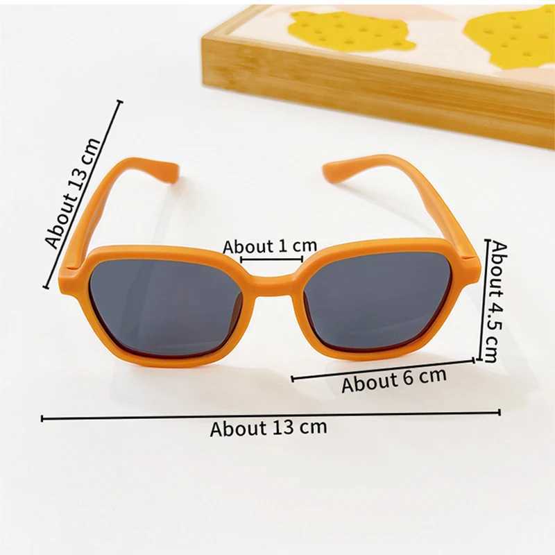 Sunglasses Girl Boys Cute Frosted Classic UV400 Sunglasses Outdoor Sun Protection Children Vintage Sunglasses Protection Kids Sunglasses