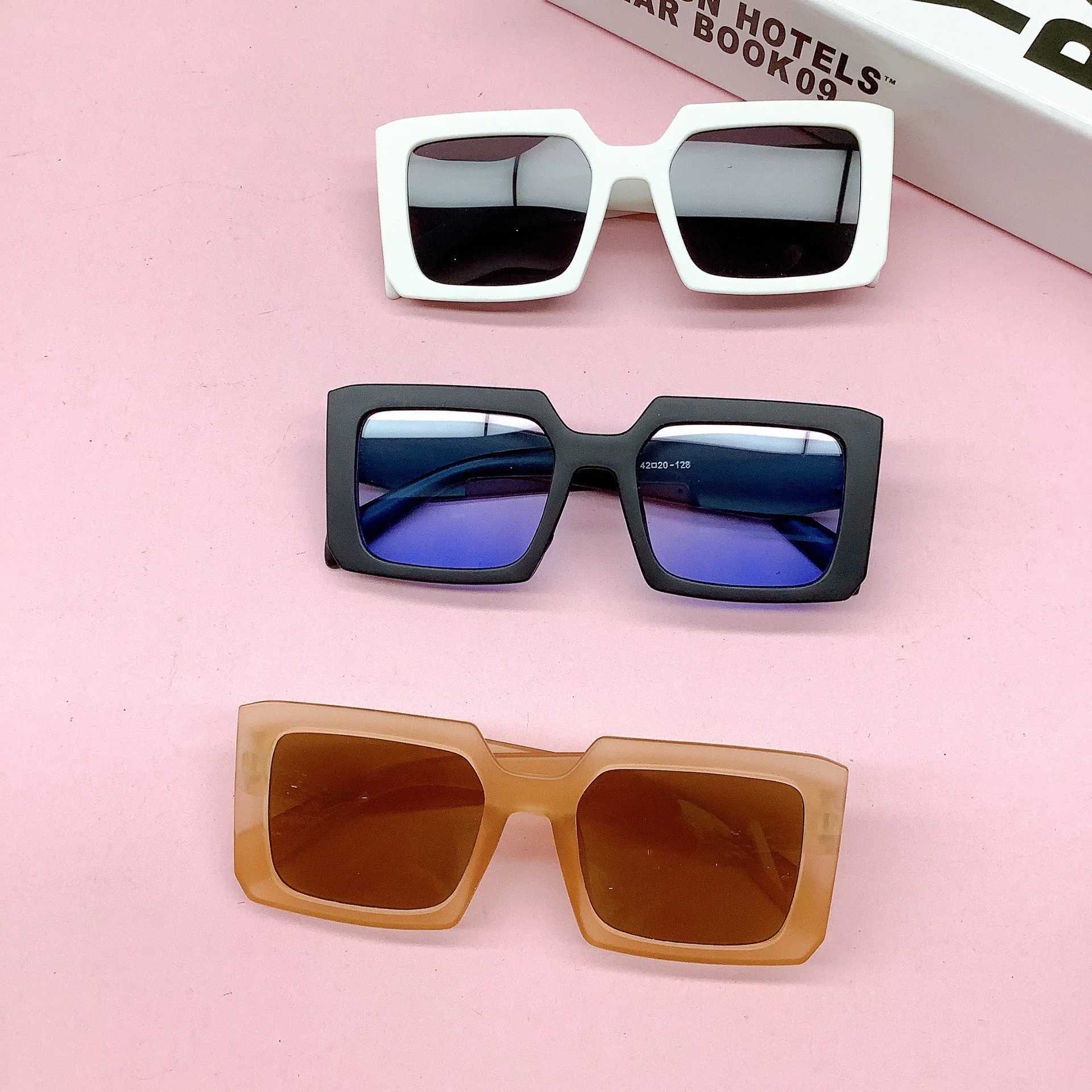 Sunglasses childrens sunglasses personalized box for boys and girls traveling concave sun-proof sunglasses