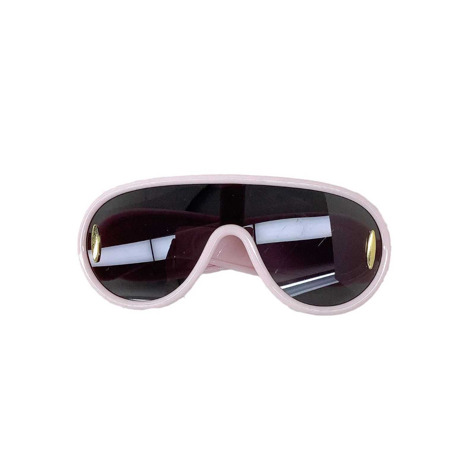 Sunglasses New Childrens SunglaSSeS With UV Protection Beach BaBy SunglaSSeS Boys And Girls ConCave Shaped Glasses Trendy