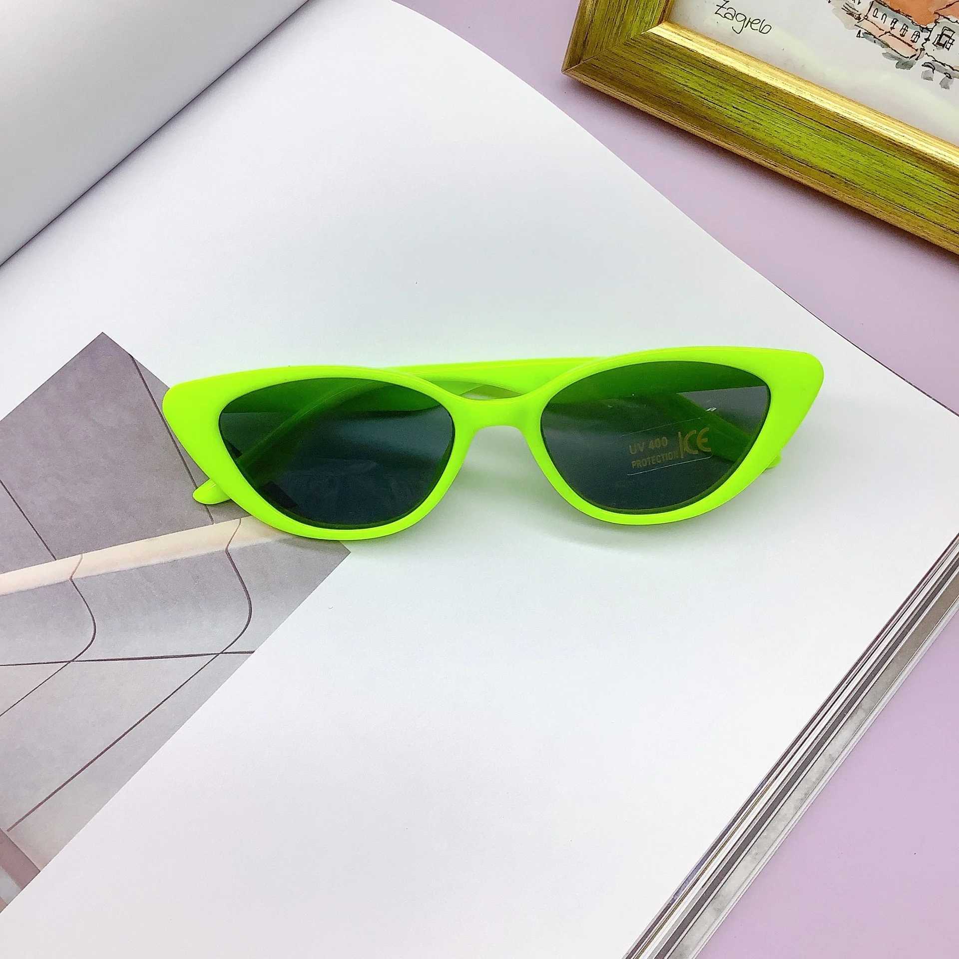 Sunglasses New fashion childrens Sunglasses Korean version travel boys and girls Sunglasses UV resistant trend glasses