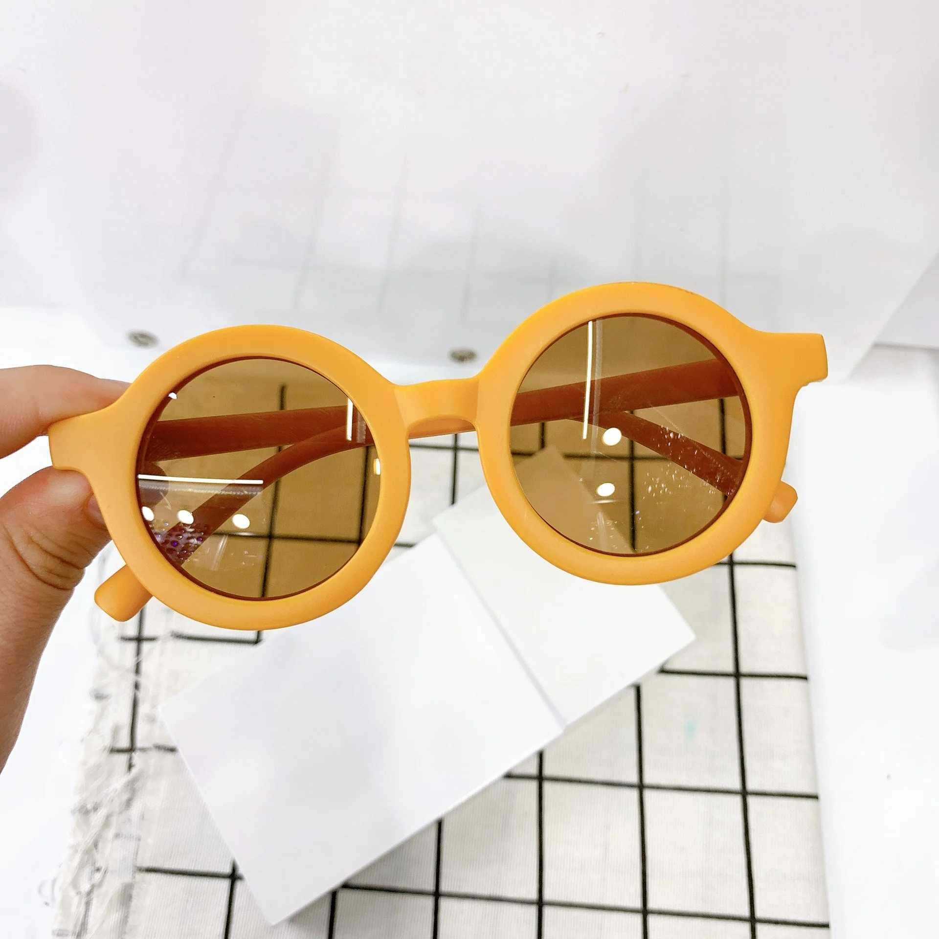 Sunglasses Cute kids Sunglasses parent child frosted glasses new 1-8 year old baby decorative Sunglasses trendy kids Sunglasses