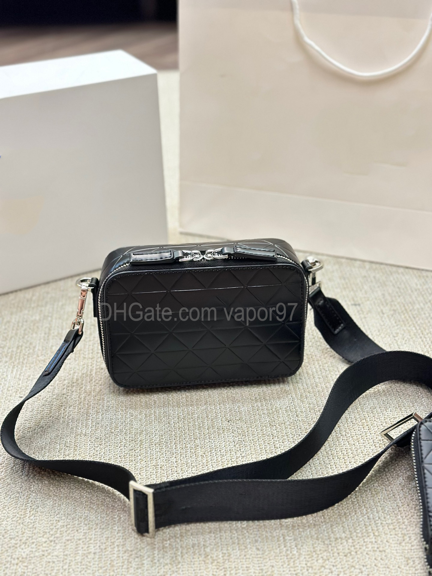 Brique bag in Saffiano Messenger bag crossbody handbag bags logo nylon lining woven leather shoulder strap zipper pockets purse I4GX#