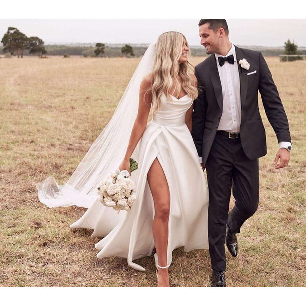 Elegant Soft Satin strapless Sleeveless mermaid Vintage Sweep Train wer Gown Wedding Dress Bride Side Slit plus size