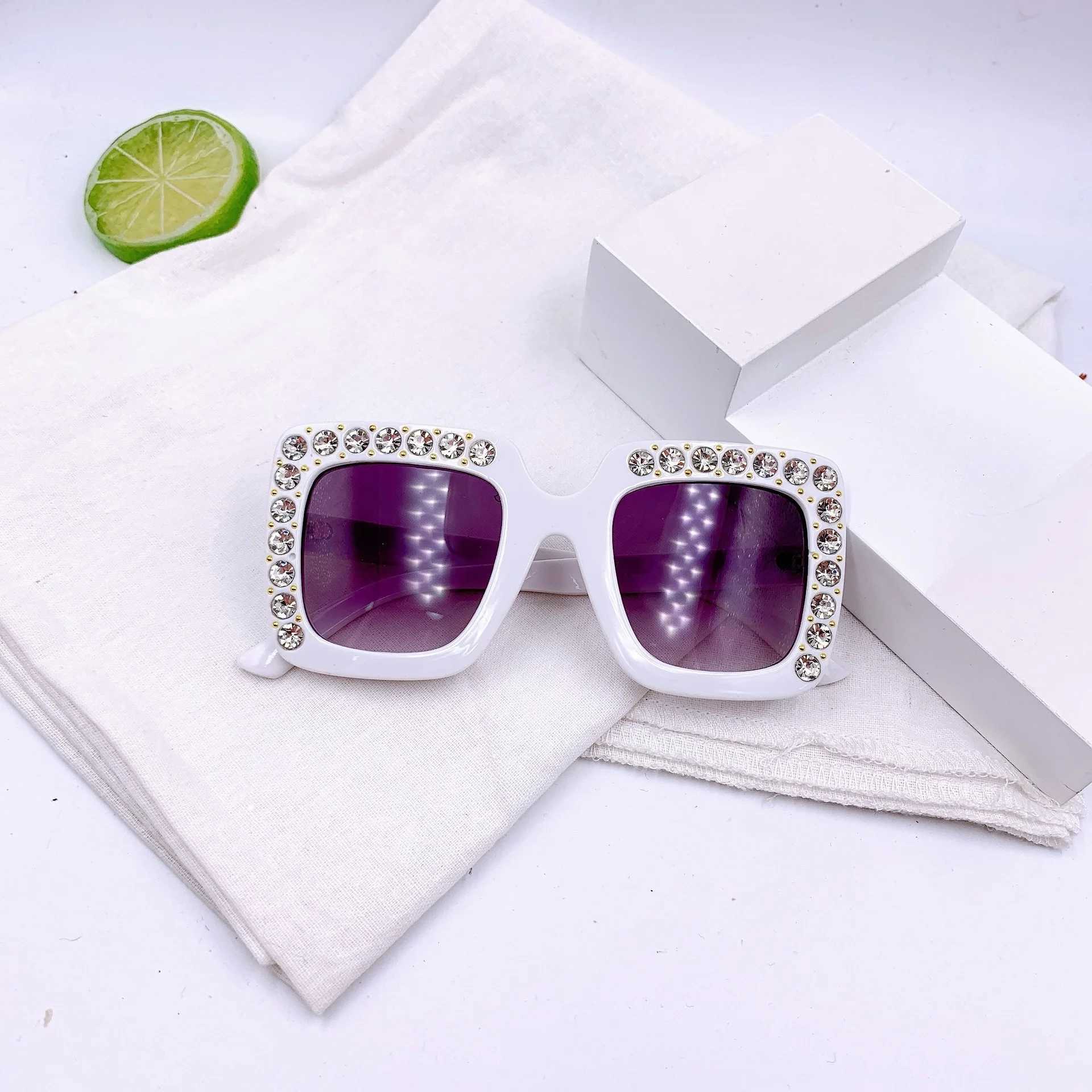 Sunglasses New frame square fashion trendy children street shot with glasses Childrens personalized outdoor sunshade sunglasses