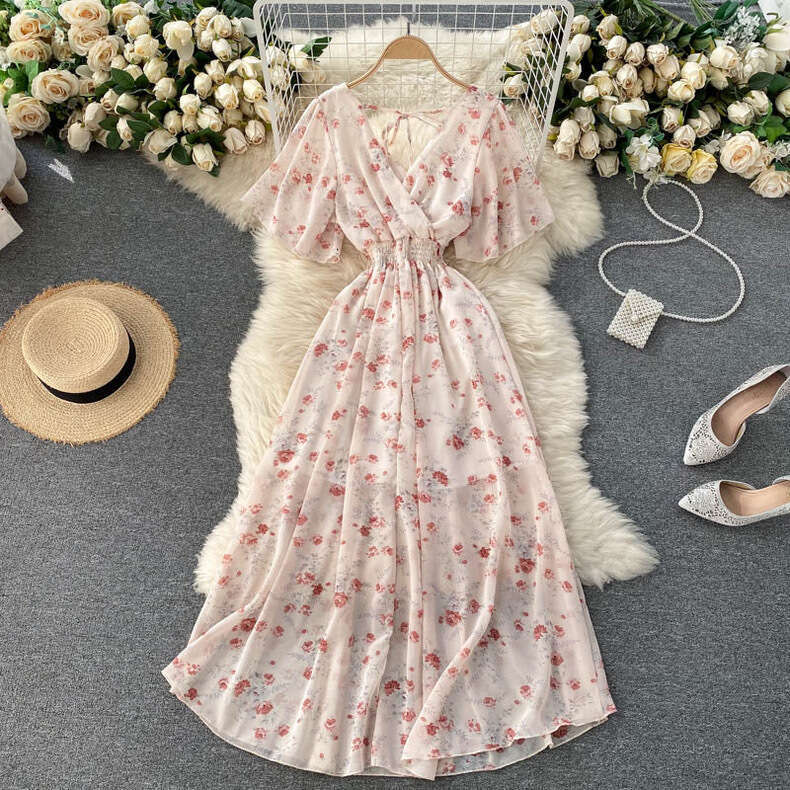 Vacation Dress Summer 2024 New Sexy V-neck Waist Slim and Long Chiffon Flower Beach Skirt Loose Short Sexy Self-cultivation Lace Dress Oversize Dress