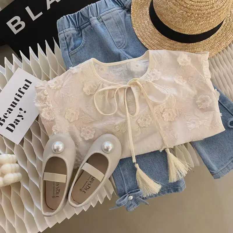 Clothing Sets Korean Childrens Clothing Set 2023 Spring and Autumn Girls 3D Flower Embroidery Shirt Baby Bow Style Top+Jeans Two Piece Set