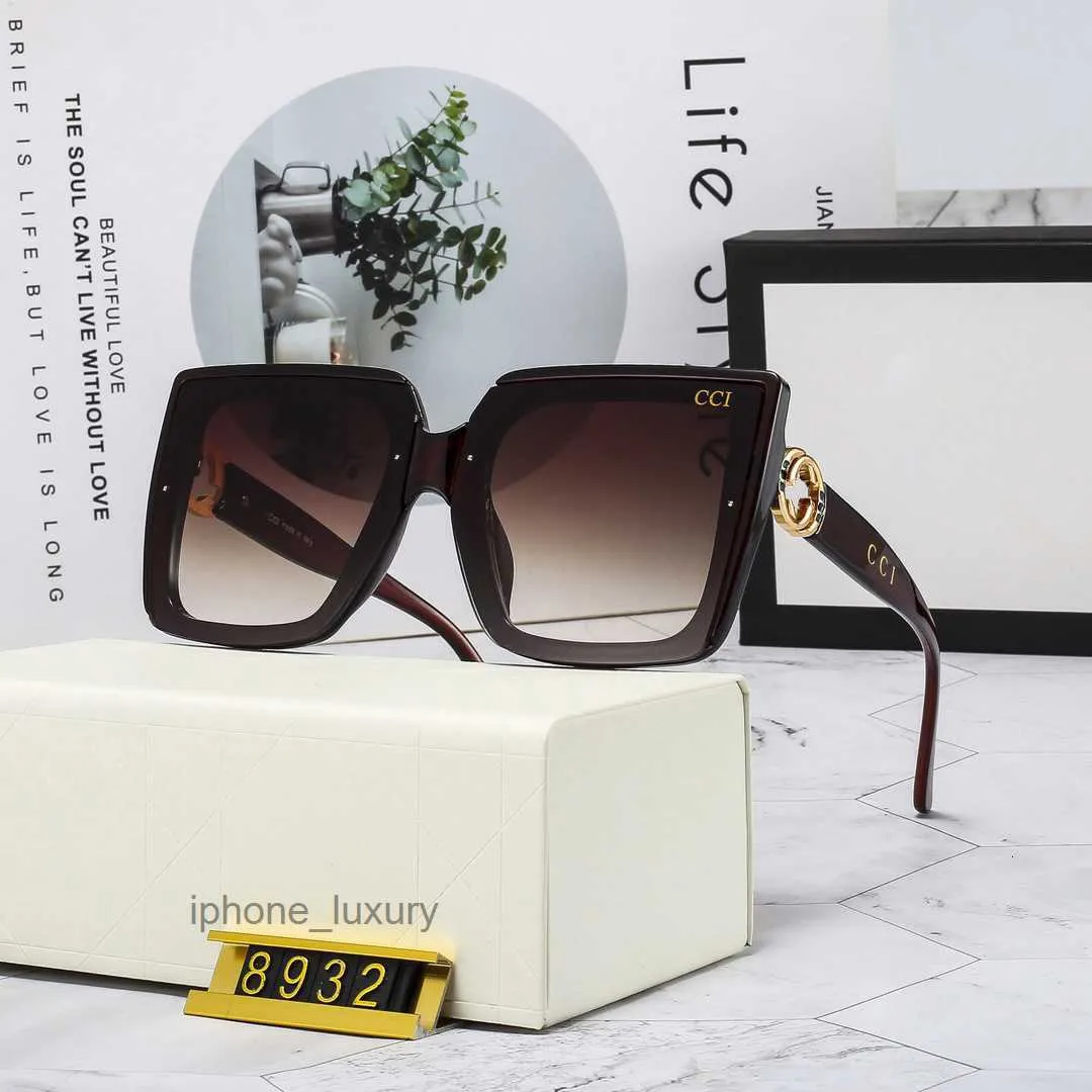 2025 People Classic Glasses Designer Read Computer Mens Sunglasses Frame Mirror for Women Sung Sun