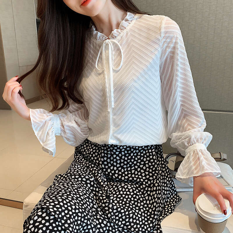 Designer Men Mild New Merchandise Hip Hop Summer Harajuku Print Vintage Pure Cotton Turtleneck Skinny Base Lace Street Activity Crop Tops2 Graphic T S