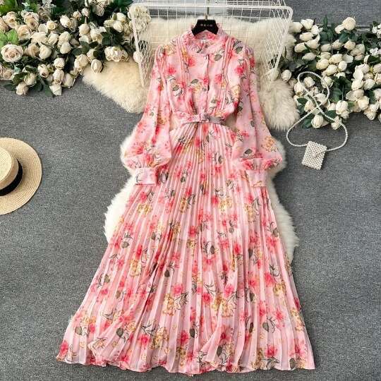 Spring New Sweet Auricularia Edge Button Slim Fit Long Hundred Fold Chiffon Dress with Fragmented Flowers Bubble Sleeves French Womens Temperament Lac