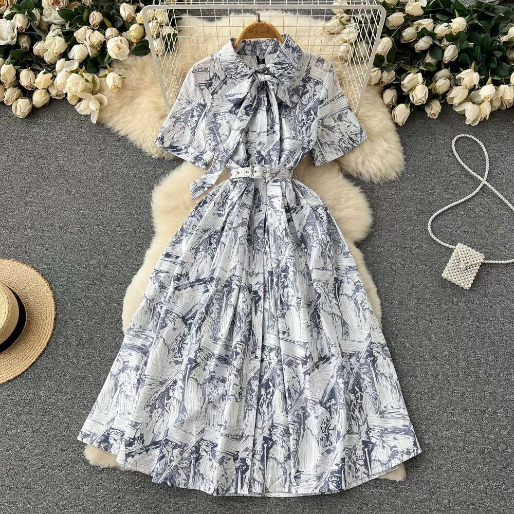 French Dress2024 Summer New and Elegant Style Fragmented Flower Lace Up Waist High End A-line Long Skirt Short Self-cultivation Waist Pregnant Womens 