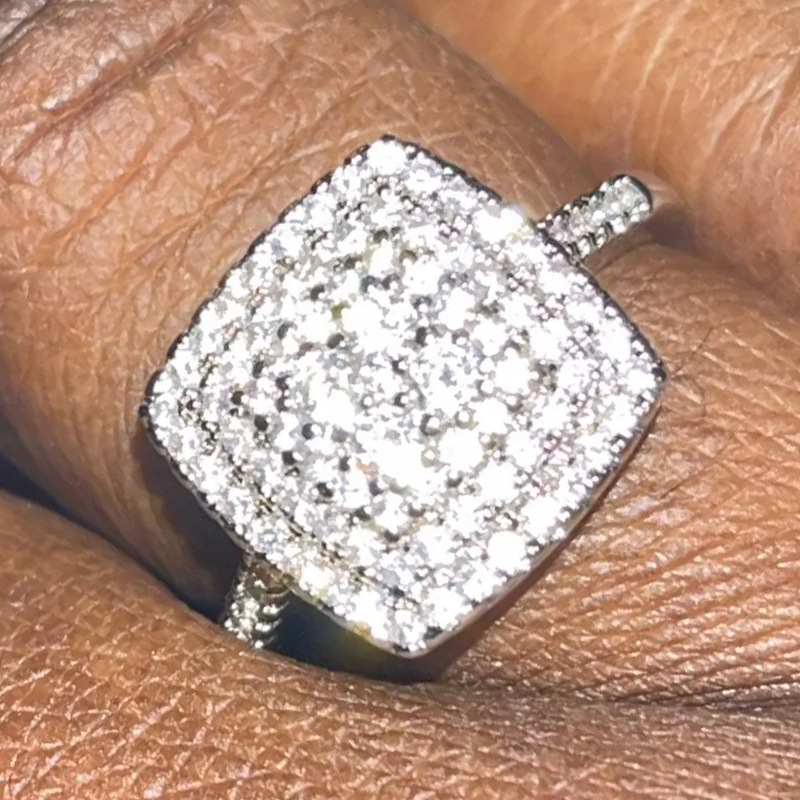 Fashion Wedding Moissanite Ring Sparkling Women Luxury Jewelry 925 Sterling Silver Pave White Sapphire CZ Diamond Gemstones Female Eternity Engagement