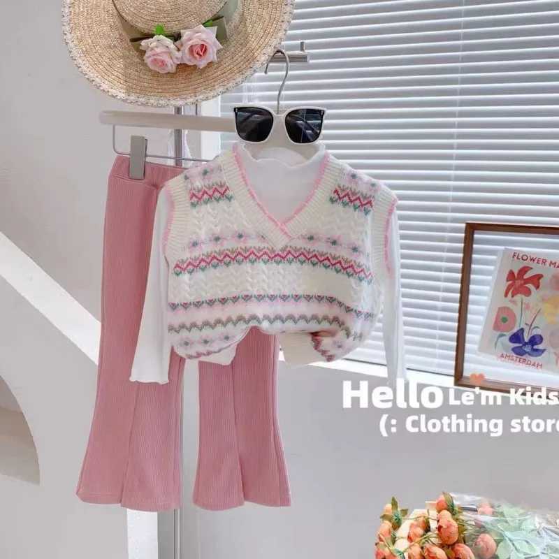Clothing Sets 2-7Y Girls Baby Clothes Suit Spring and Autumn 2024 New Fashionable Cute Childrens T-shirt Vest Bell-bottoms Three Piece Set