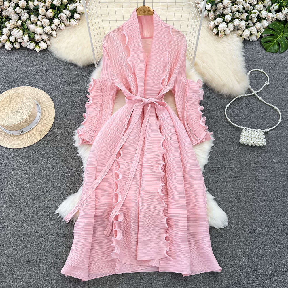 Summer Gentle French Fairy Skirt with Heavy Industry Auricular Lace Design, Unusual Tie Up Waist Fold Dress Waist Novelty Loose Bifurcated Lace Dress 