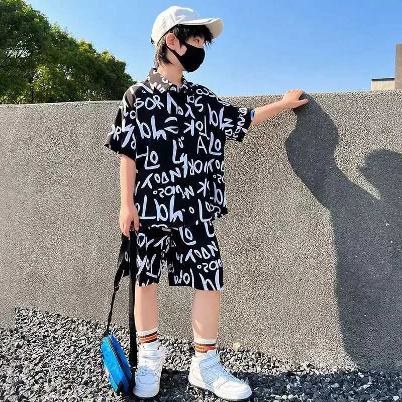 Clothing Sets Boys Clothing Set Summer New Childrens Printed Short sleeved Shirt Shorts 2-piece Set Teenage Boys Sports Set5-14