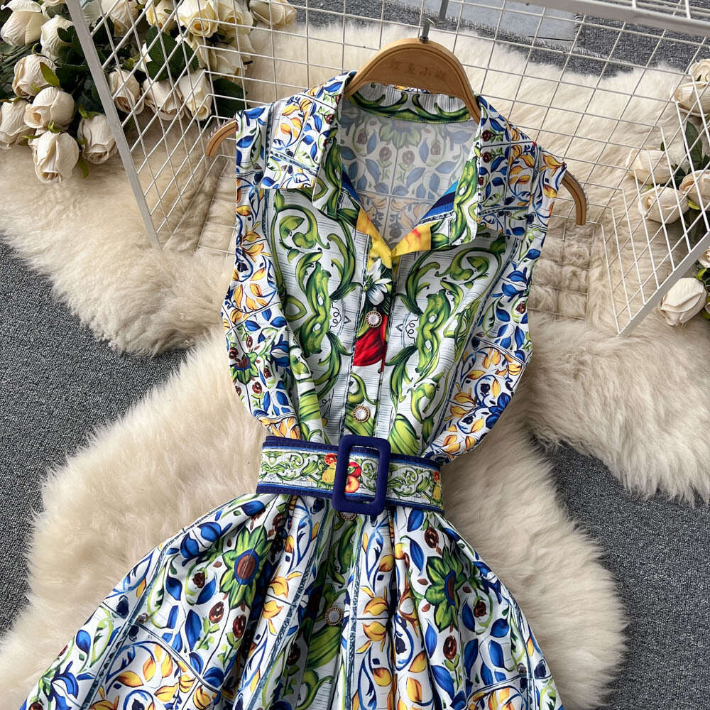 New Palace Style Sleeveless Lapel for Spring Summer, Slim Waist and Stylish Printed Mid Length Dress, Trendy Short Self-cultivation Temperament Silk D
