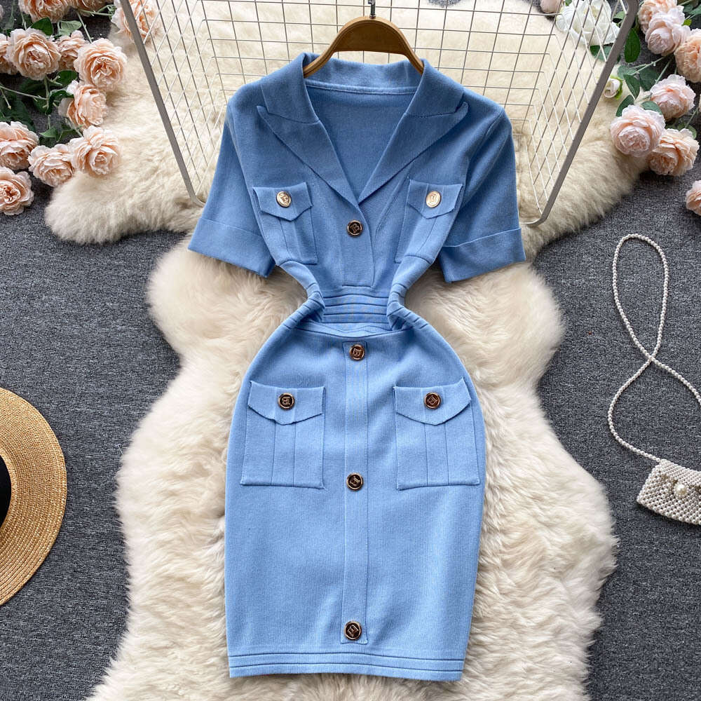 Xiaoxiangfeng Knitted Dress for Womens Summer 2022 New Style French Niche Collar, Waist Cinching, Slimming Style, Hip Hugging Skirt Short Round Neck D