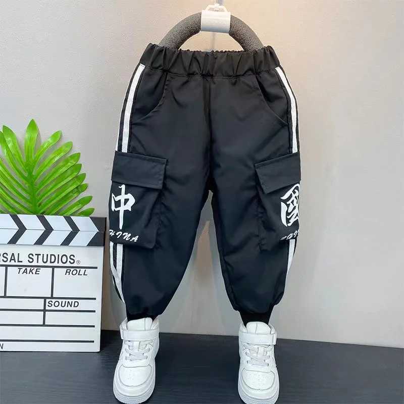 Clothing Sets 2024 New Baby Boys Clothing Set Spring and Autumn New Handsome Childrens Hooded Jacket Pants Two Piece Clothing Sports Set