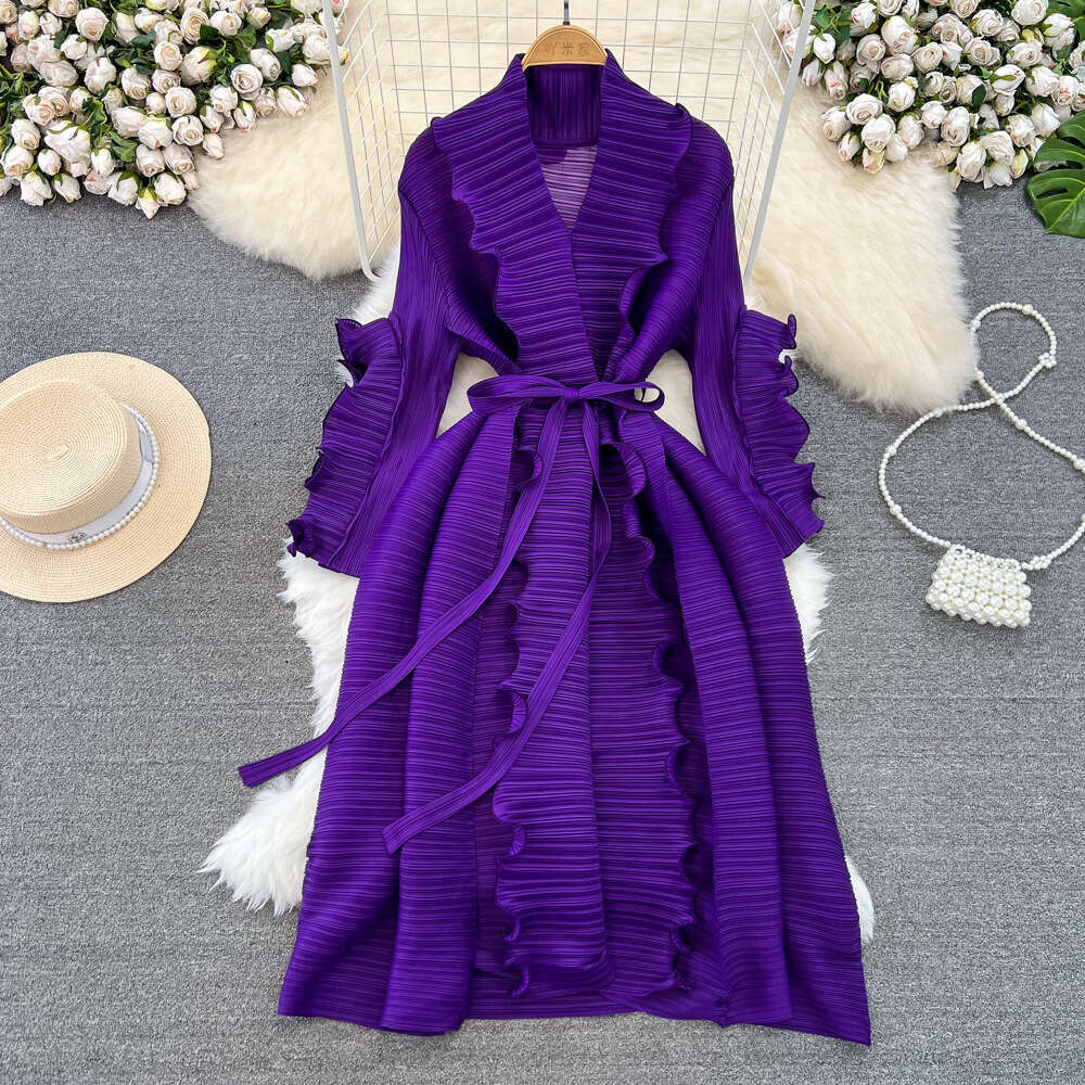 Summer Gentle French Fairy Skirt with Heavy Industry Auricular Lace Design, Unusual Tie Up Waist Fold Dress Waist Novelty Loose Bifurcated Lace Dress 
