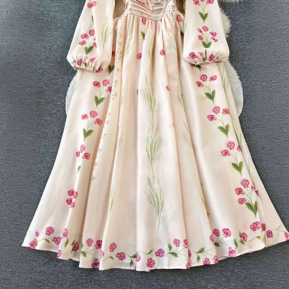 Noble Temperament, Sleeved Positioning Print, Waist Cinching, Large Hem Dress, High-end Feeling, Slimming French Long Skirt Novelty Loose Denim Dress