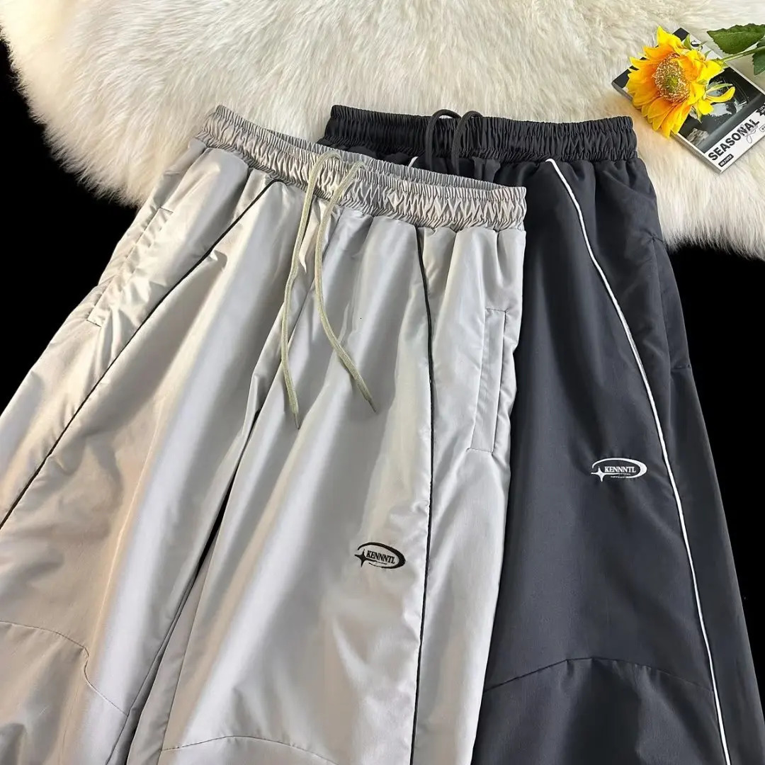 American Oversized Mens Casual Track Baggy Cargo Pants Wide Leg Streetwear Sweatpants Techwear Korean Y2K Pants Clothes Men 240708