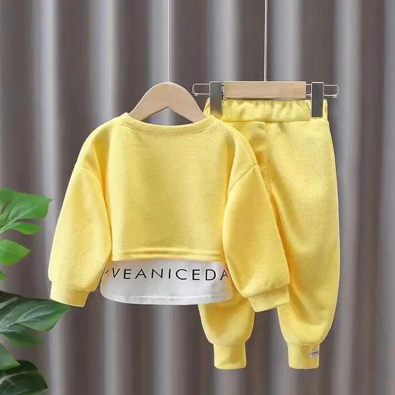 Clothing Sets Girls Set 2023 New Spring and Autumn Fashionable Childrens Wear Korean version Childrens Sports and Leisure Two Piece Set