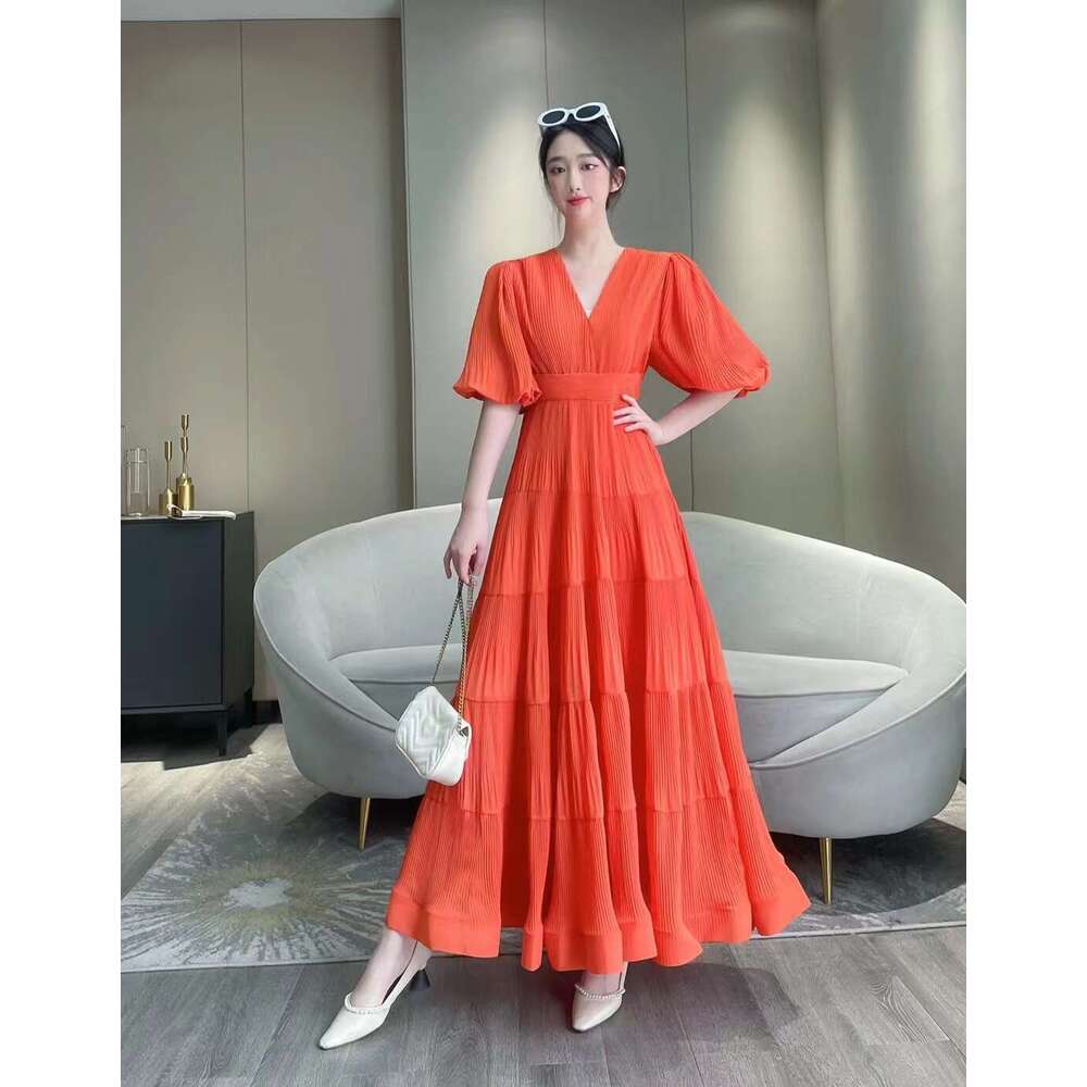Vacation Seaside New Oversized Layered V-neck with Waist Cinching Temperament, Socialite Pleated Dress, Short Sleeved A-line Dress for Women Silk Dres