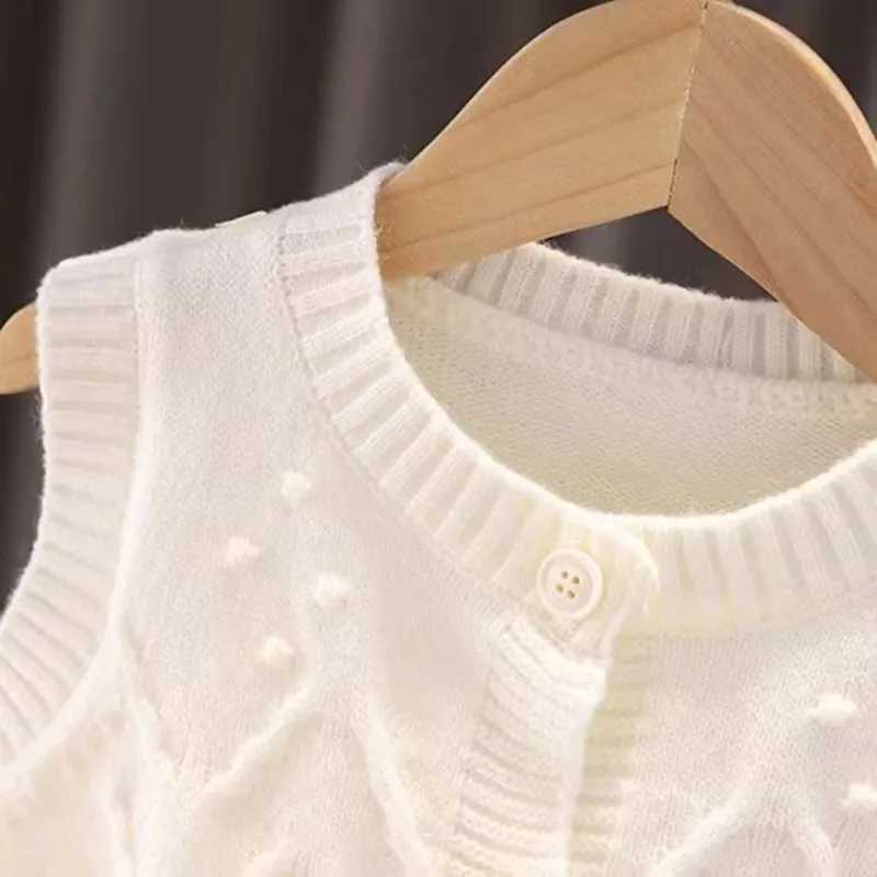 Clothing Sets Girls Spring and Autumn Clothing Set 2024 New Fashionable Girl Top+Pants Three Piece Set for Girls Fashionable Little Girl