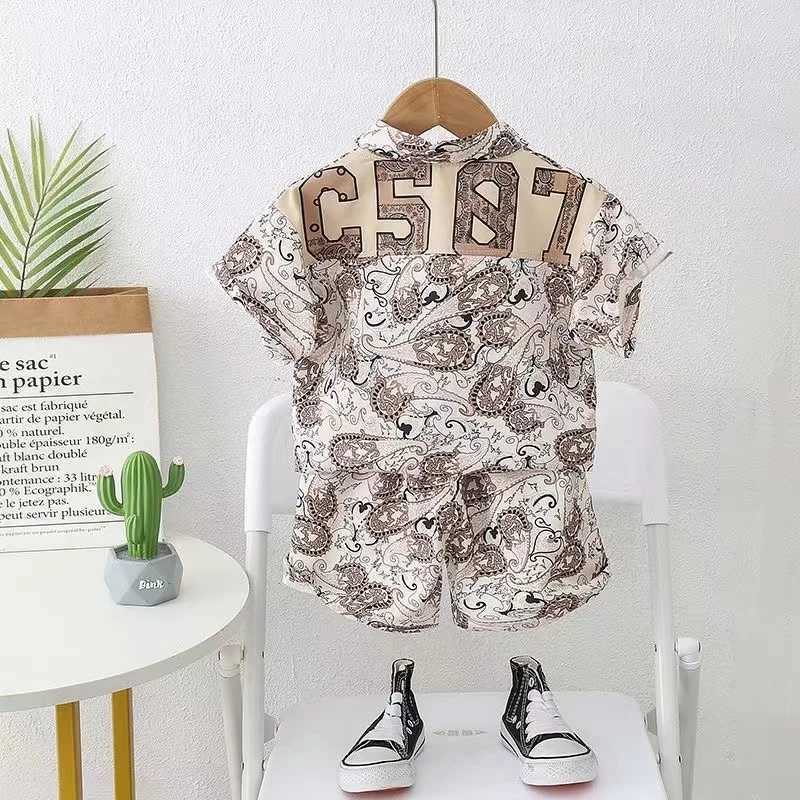 Clothing Sets Boys Summer Set New Childrens Shirt Handsome And Thin Style Childrens Summer Short Sleeve Two Piece Set with Trendy Colors