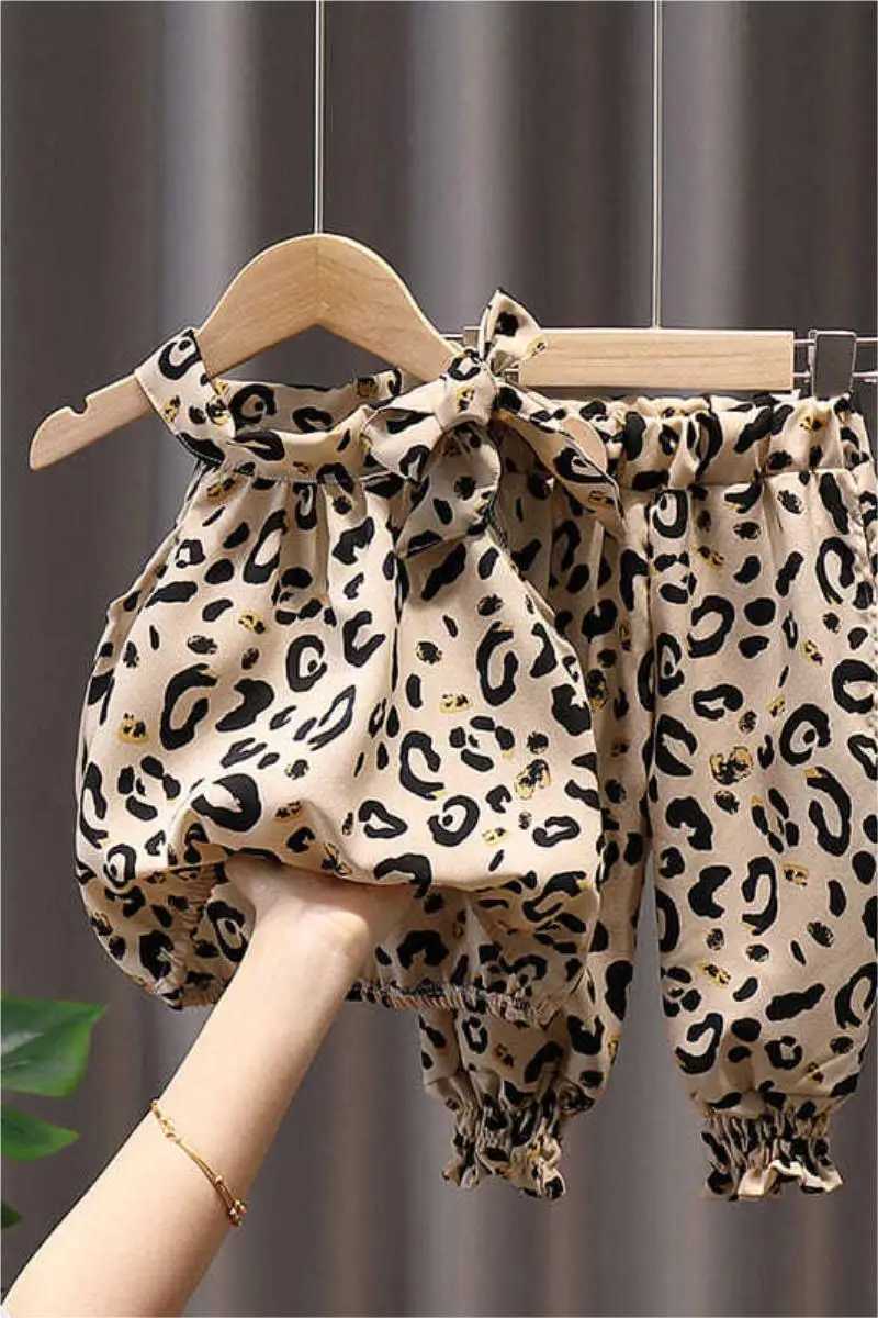 Clothing Sets 2021 New Arrival Fashion Girls Clothing Sets Leopard Summer Cotton O-neck +Shorts 2 Pcs Sets Strapless Infant Clothes s Sling