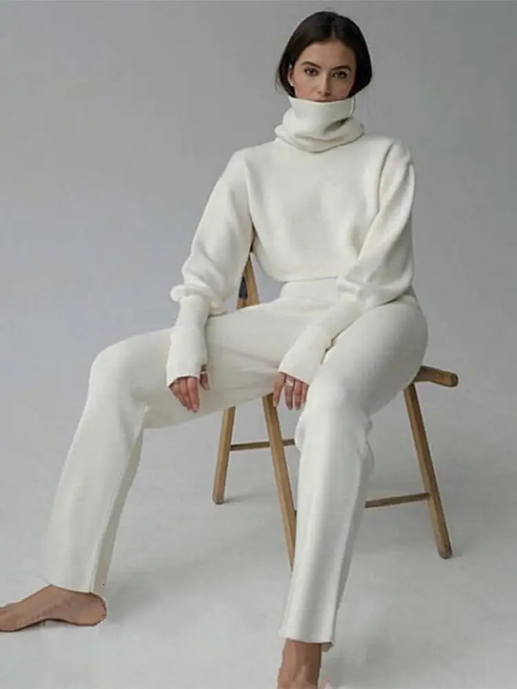 Turtleneck Sweater 2 Pieces Set Women Setchic Knitted Pullover Top Pants Jumper Tops Trousers Suit Winter 240712