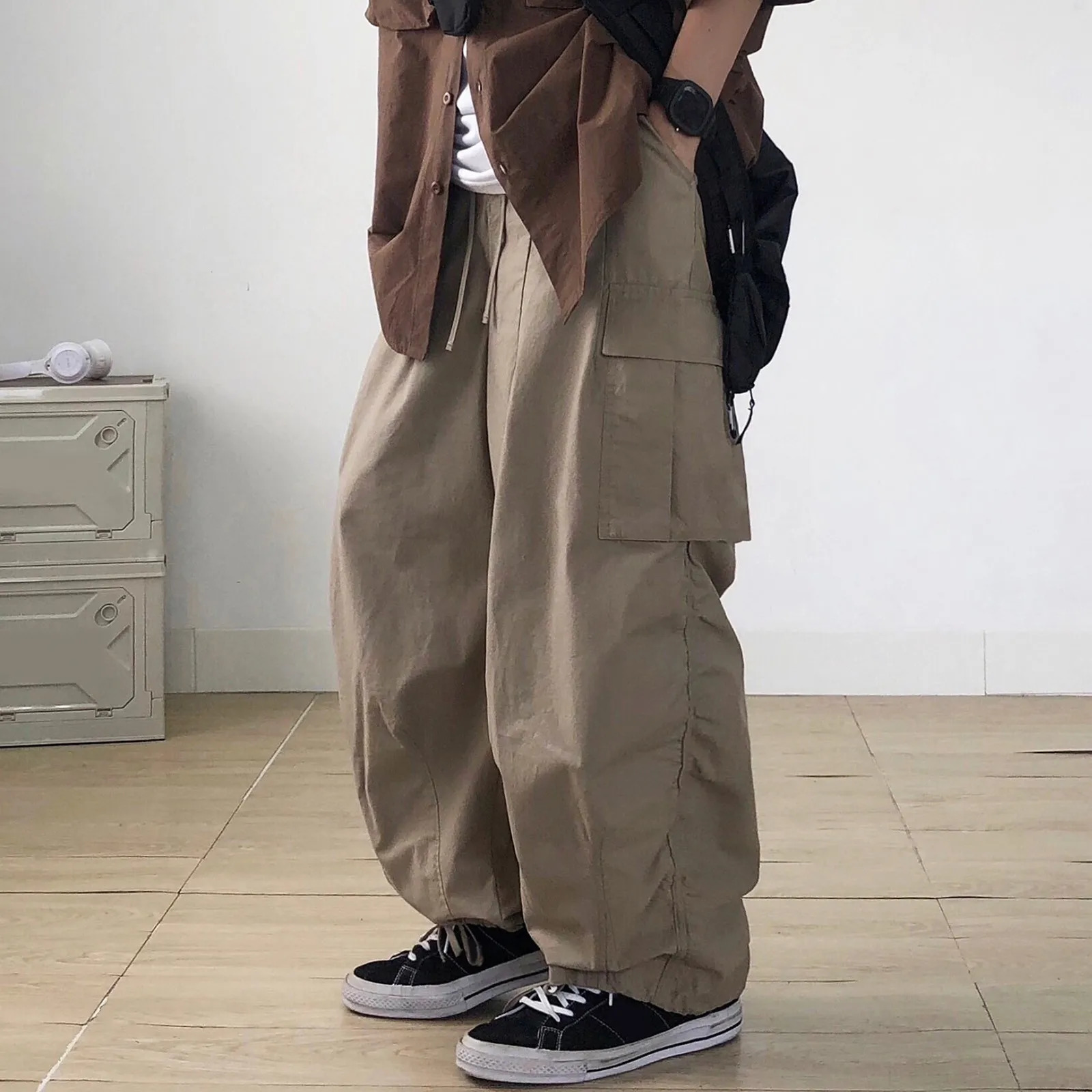 Harajuku Oversized Cargo Pants Men Streetwear Vintage Baggy Trousers Y2k Hip Hop Wide Leg Pants Joggers Casual Sweatpants 240708