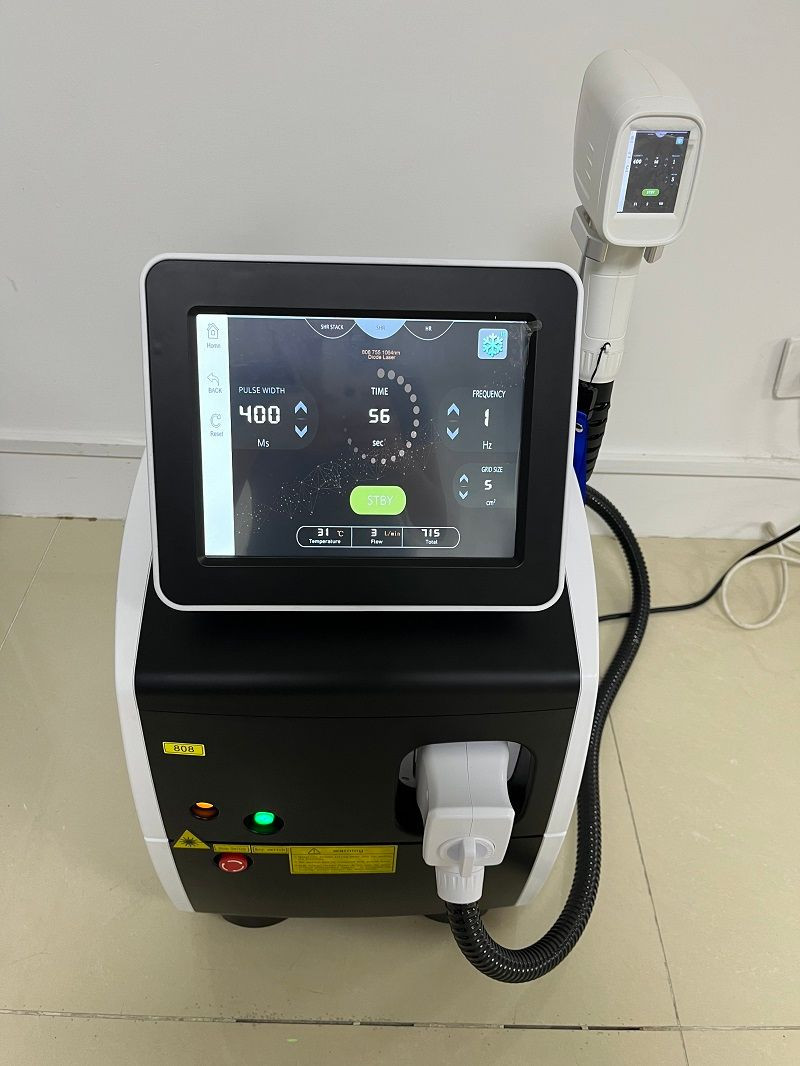 1600W Big Power 808nm Diode Laser Ice Hair Removal Machine Updated Portable Aesthetic Medicine 808 Diode Laser Hair-Removal Beauty Equipment