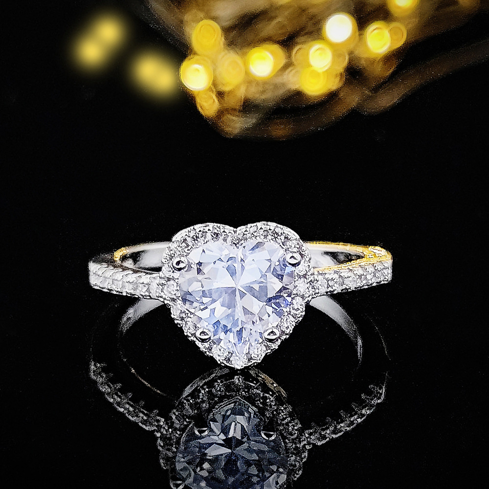 Luxury Designer classic Minimalist Heart Diamond Ring Shiny Crystal Zircon Rings Jewelry For Woman Wedding Party Birthday Gifts